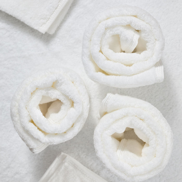 UCHINO Blissful Towel